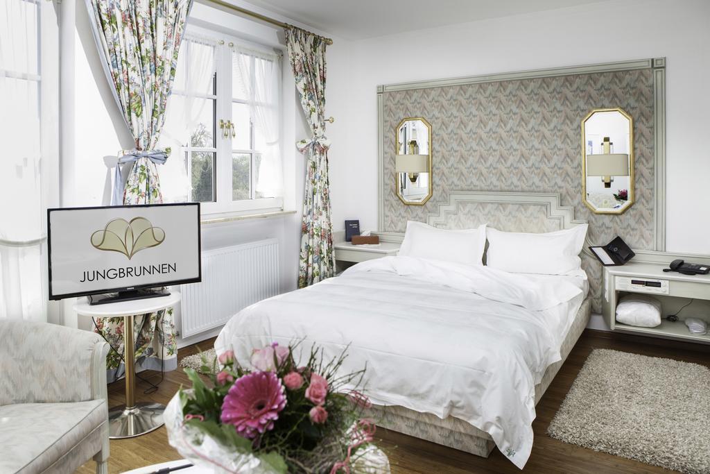 Hotel Nidda Jungbrunnen Værelse billede